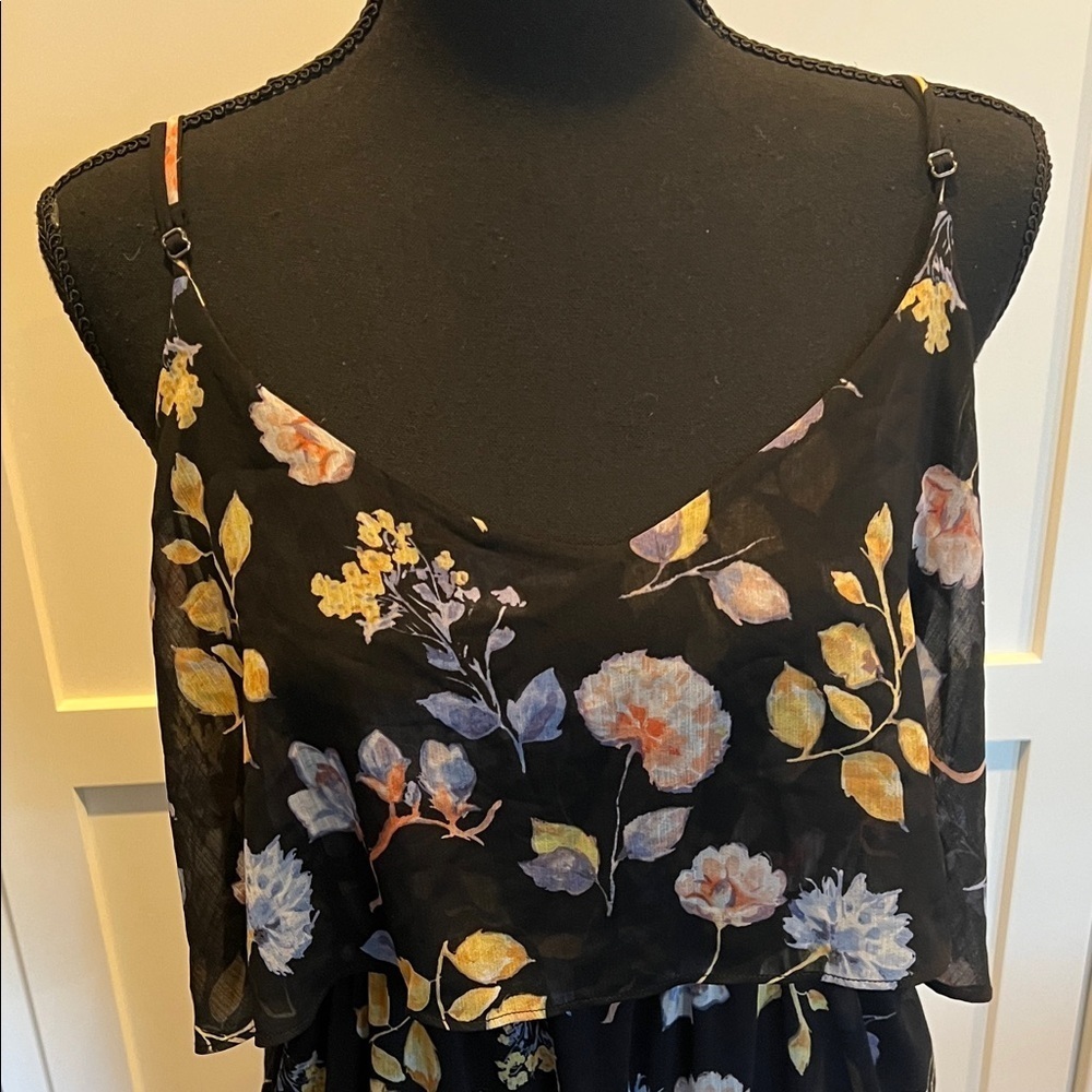 Forever 21 Black Maxi Dress with Floral Print M